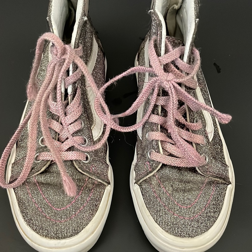 Girls Size 1 Vans Hightop Pink Silver sipper heel